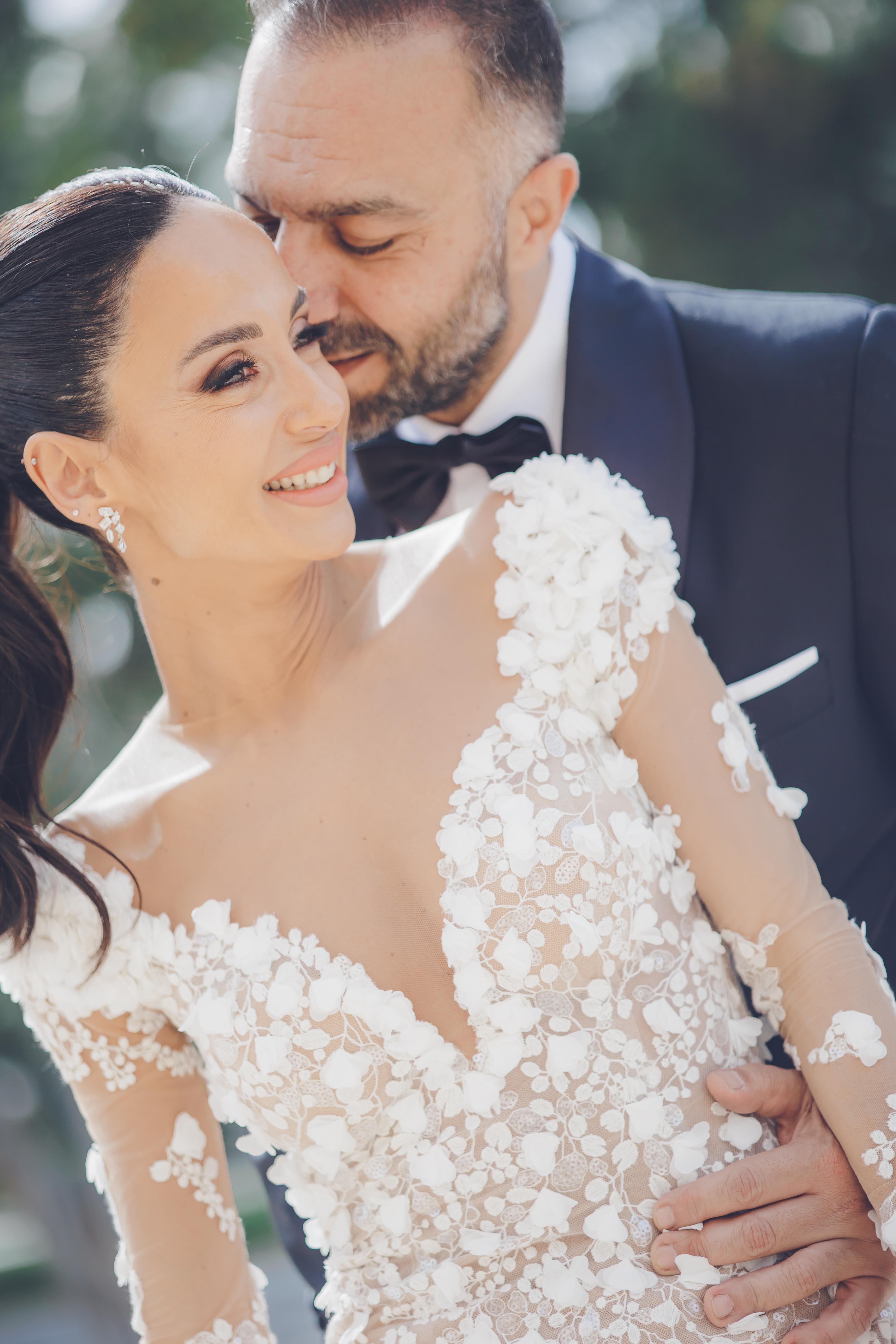 Σέρρα & Γιάννης: Elegant Romantic Wedding στη Βουλιαγμένη