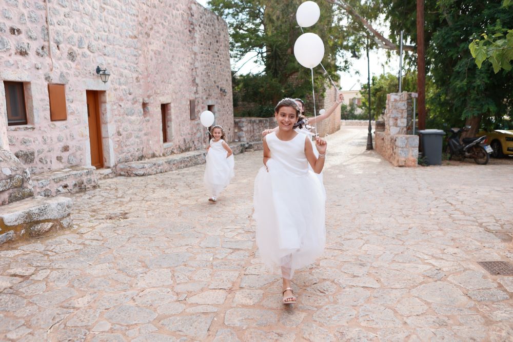 AA 12 LITTLE BRIDESMAIDS BALLOONS