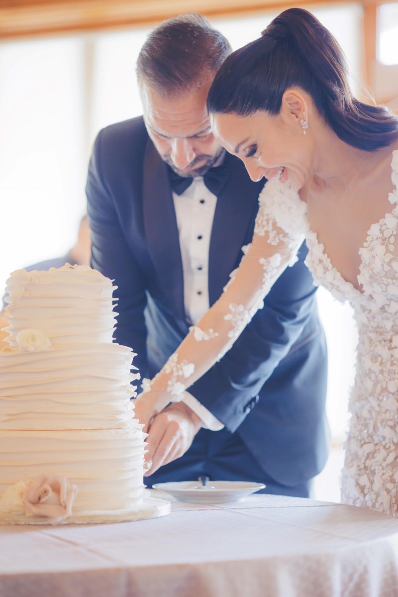 cake cutting 01