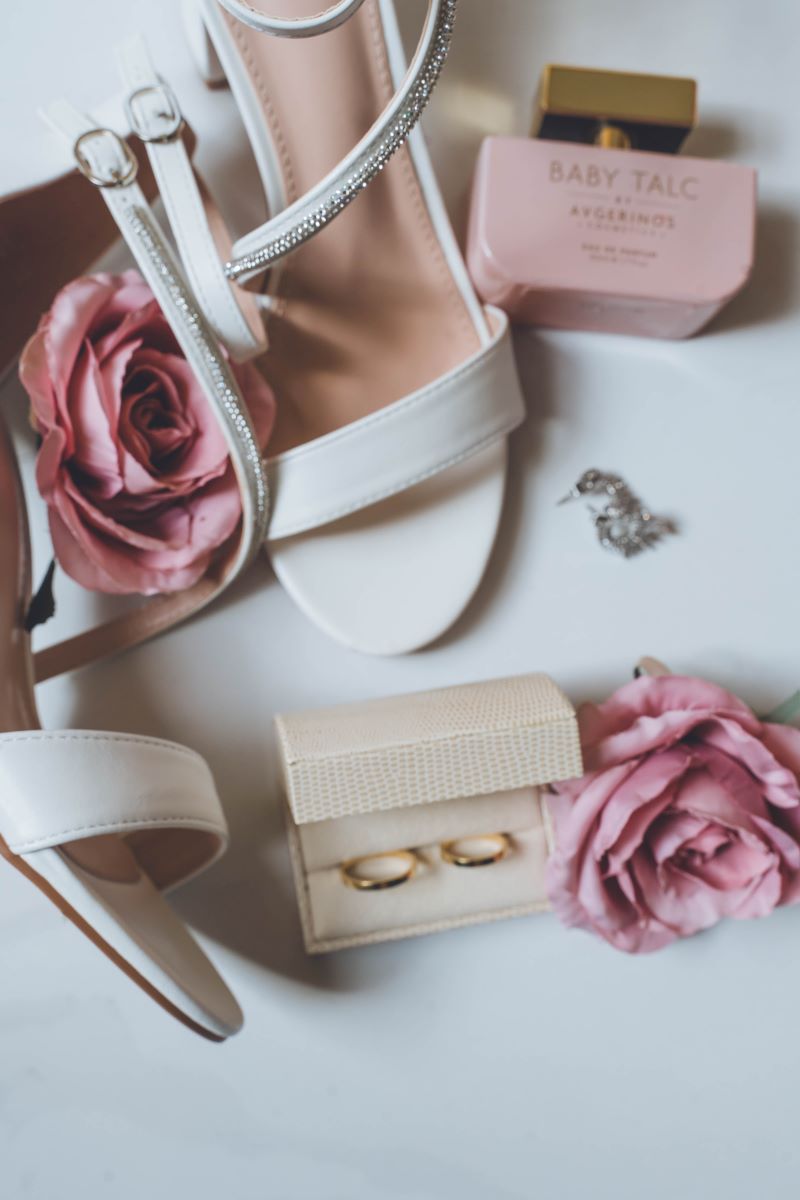 nk 18 brides accessories